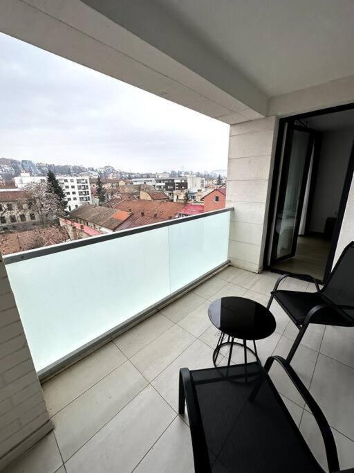 Central River Apartment Cluj-Napoca Esterno foto
